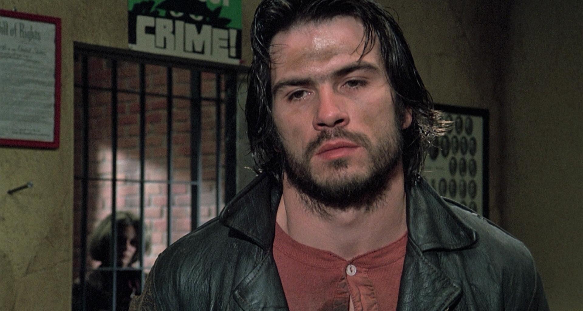 Imagen de la película Jackson County Jail, dirigida por Michael Miller en 1976. Género: Road