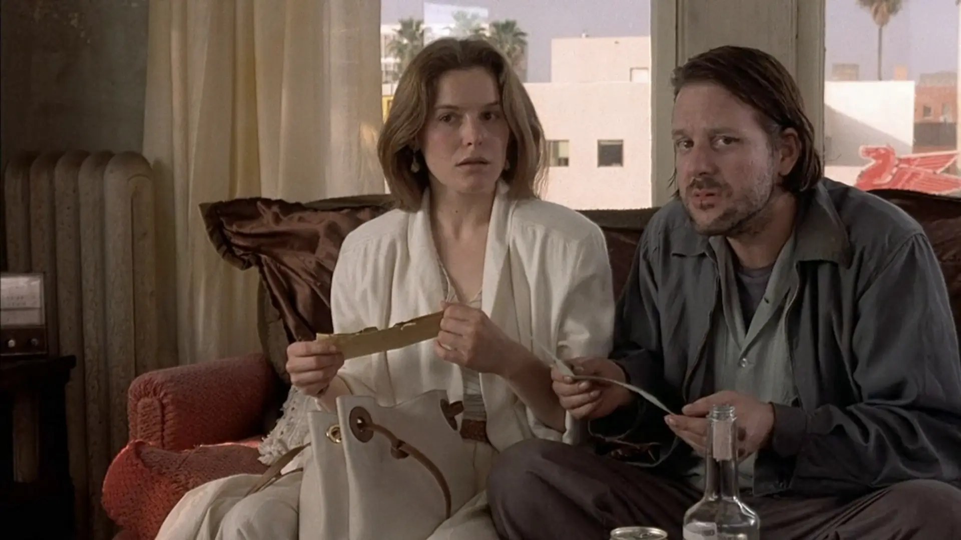 Imagen de la película Barfly. El Borracho